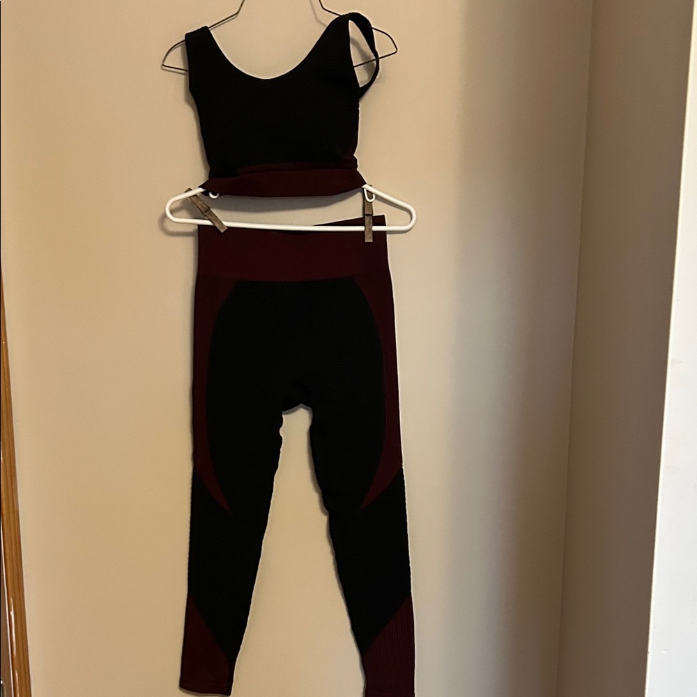 NWOT 3 piece nylon/polyester athletic set pants top jacket size large